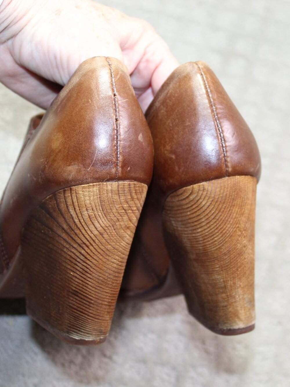 Kork Ease Size 6.5 Brown Leather Round Toe Low Bootie Wood Block Heel - Picture 5 of 6